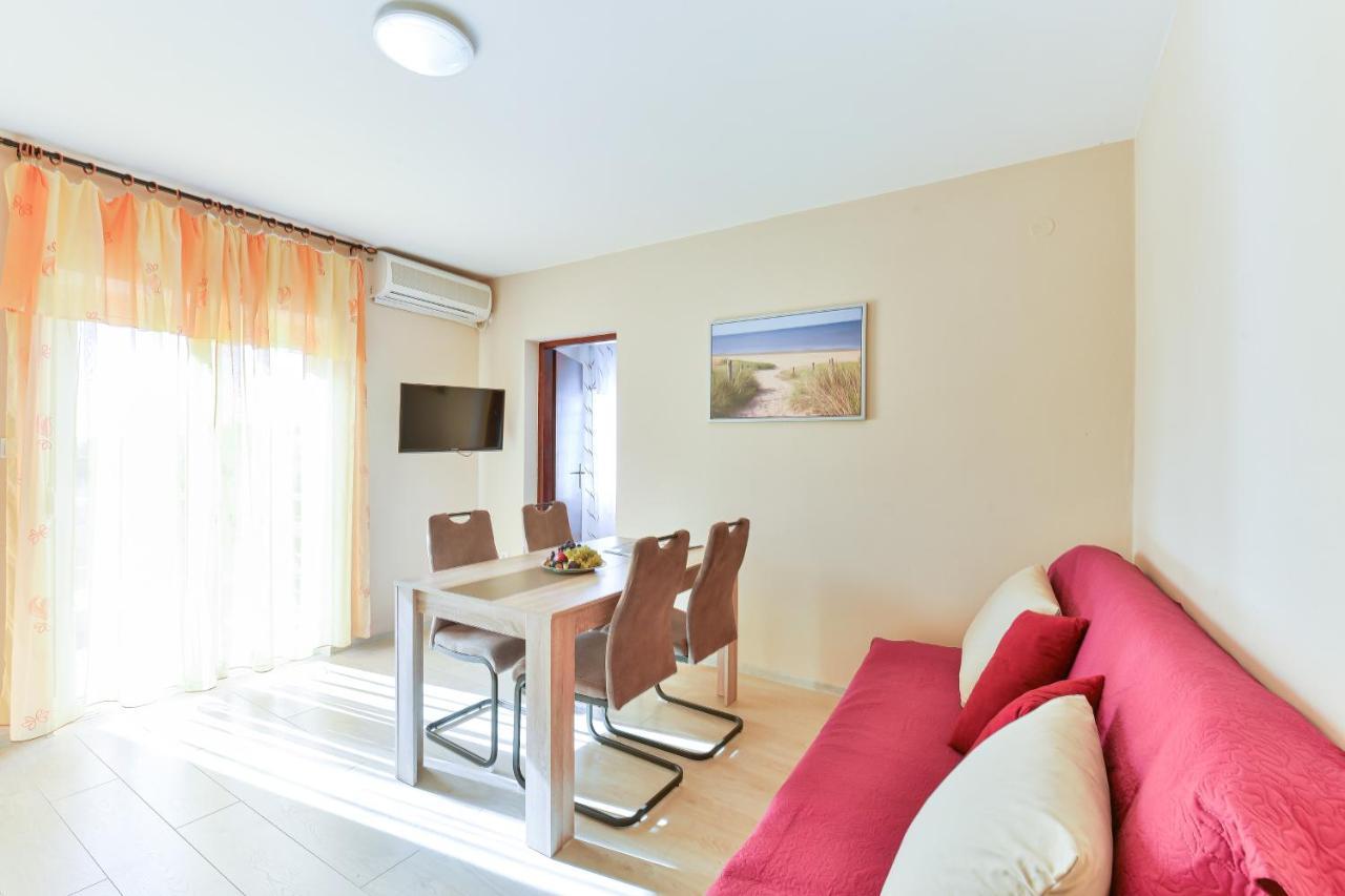 Apartments By The Sea Bibinje, Zadar - 5786 Apartment *