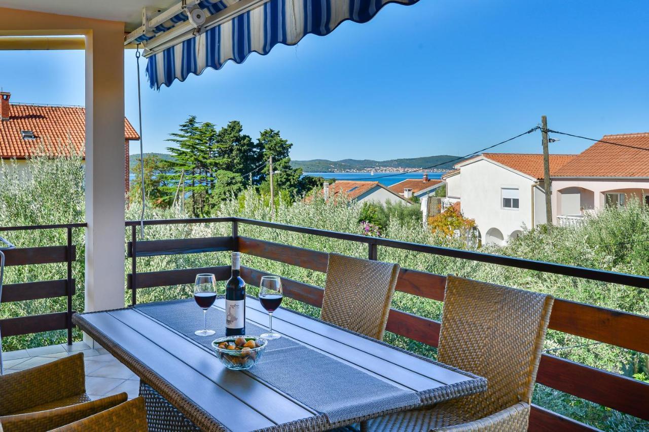 Apartments By The Sea Bibinje, Zadar - 5786 Apartment *